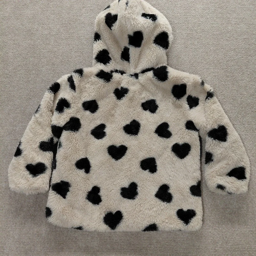 Young Hearts Toddler Girls Sherpa Plush Hoodie Zip Jacket Beige Black Size 3T